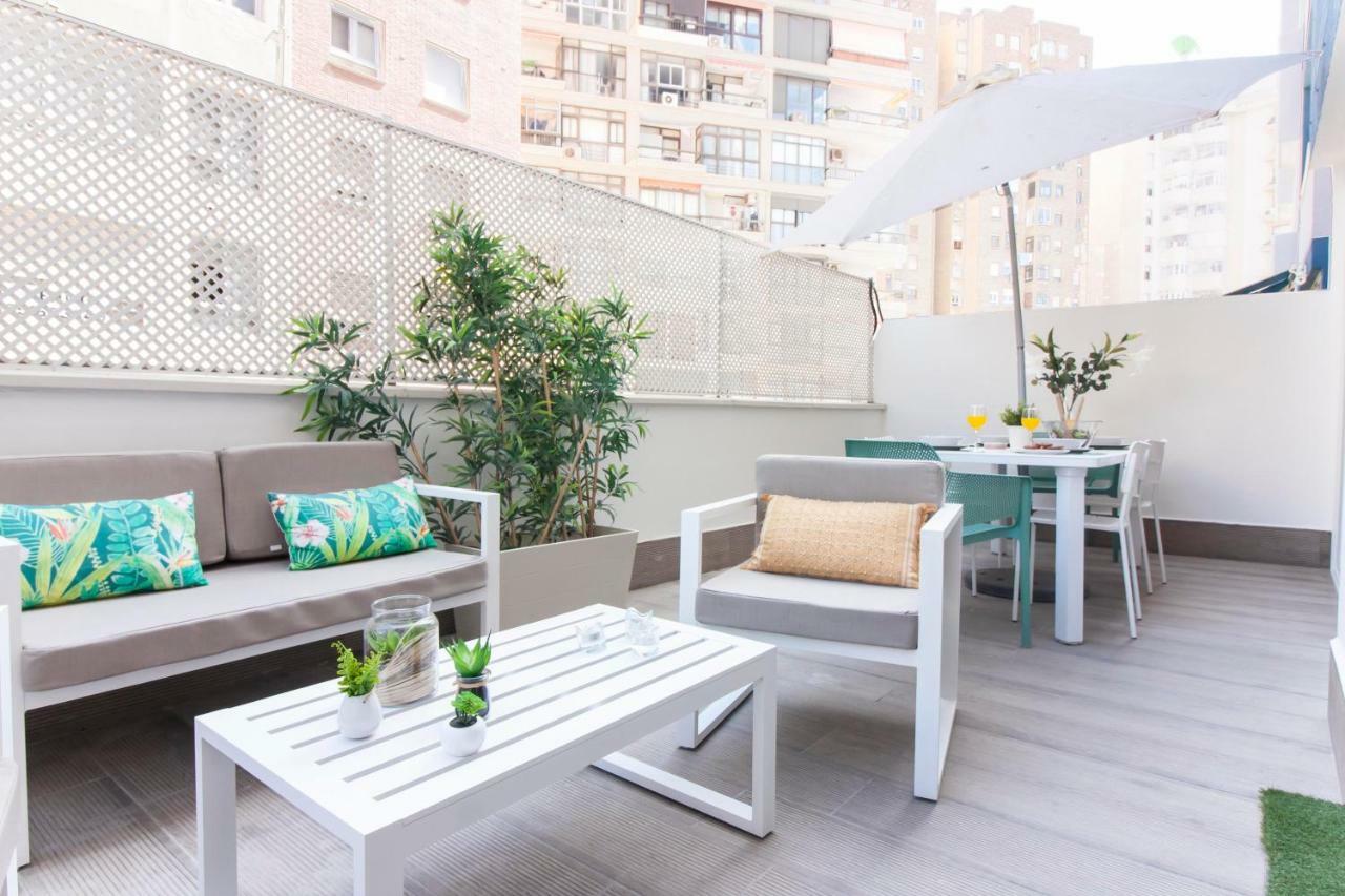 Апартаменты Malaga Center Flat Exclusive Marina Экстерьер фото