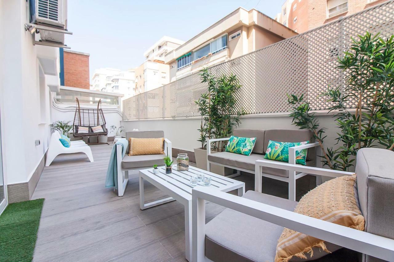 Апартаменты Malaga Center Flat Exclusive Marina Экстерьер фото