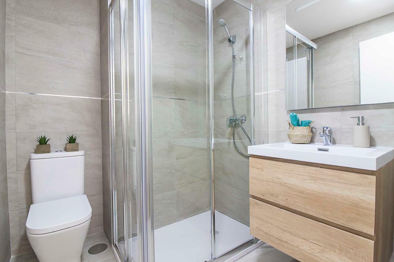 Апартаменты Malaga Center Flat Exclusive Marina Экстерьер фото